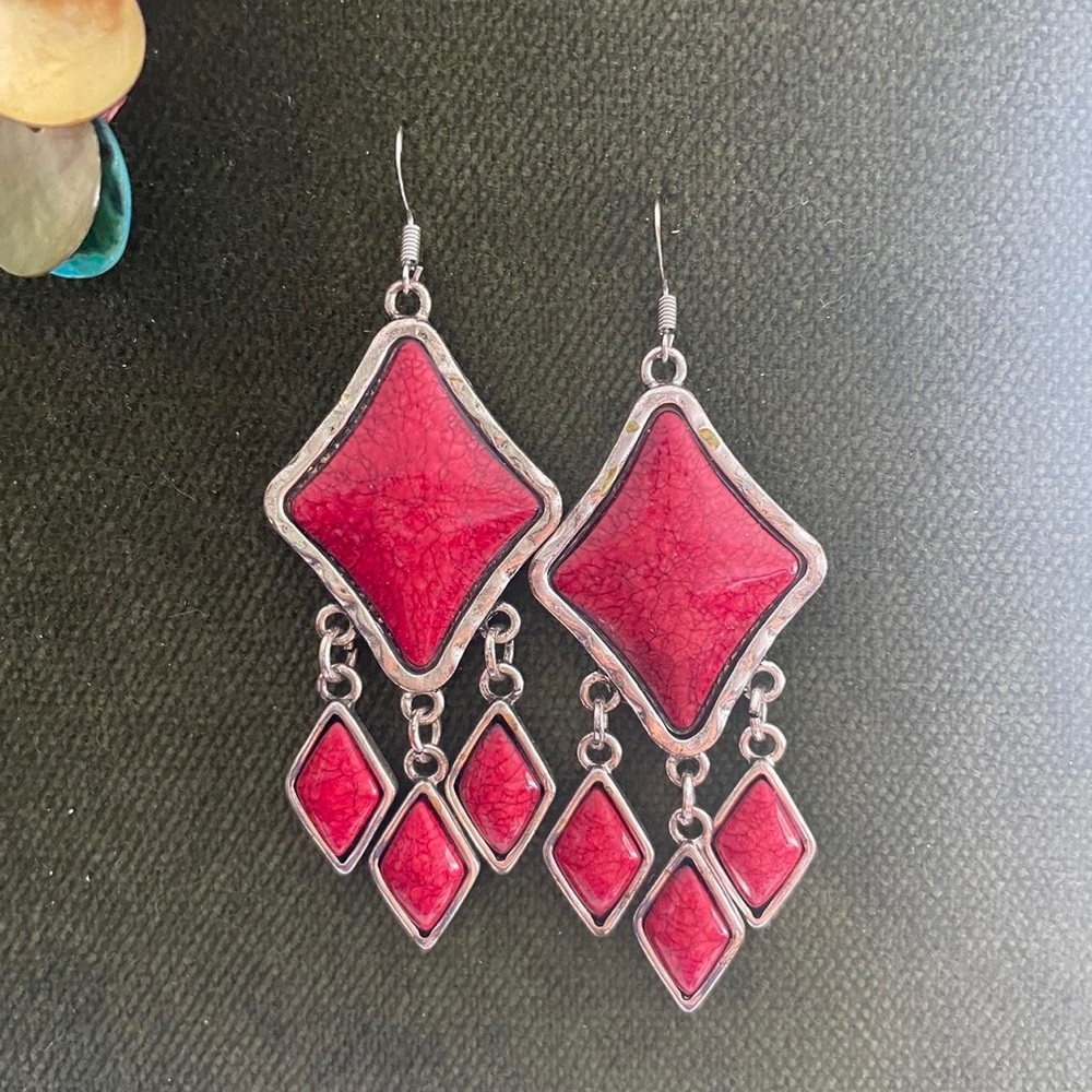Fun bright earrings and bracelet
